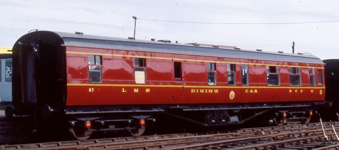 87 Dining Car