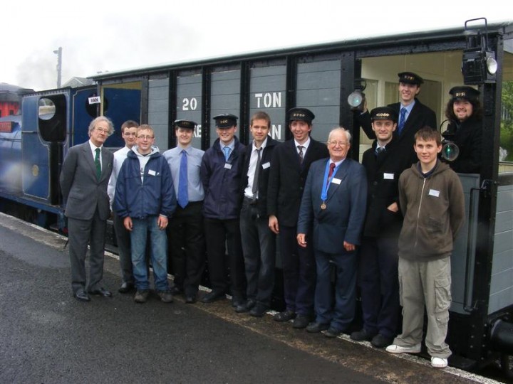 The majority of 'The I-Team' pose with their creation. Also in the group are RPSI president Lord O'Neill and chairman Johnny Glendinning.