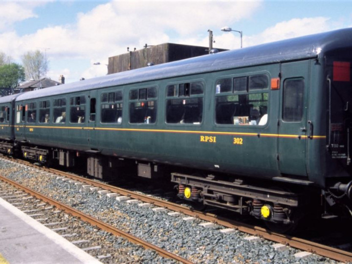 7/5/2010: The carriage is part of the 'South Wexford' diesel railtour at Gorey. (N. Knowlden)