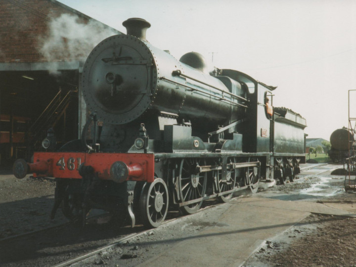 23/7/1994: At Connolly turntable before working a Se Breeze. (D. Humphries)