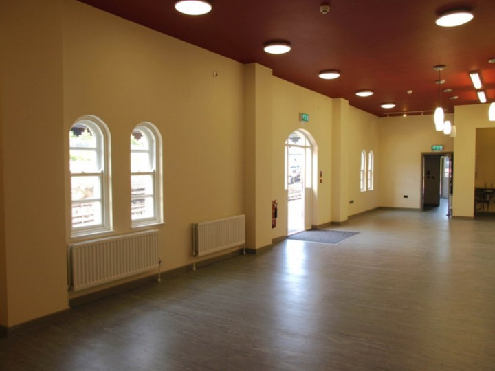 6/6/2013: Looking towards the platform and Larne end.