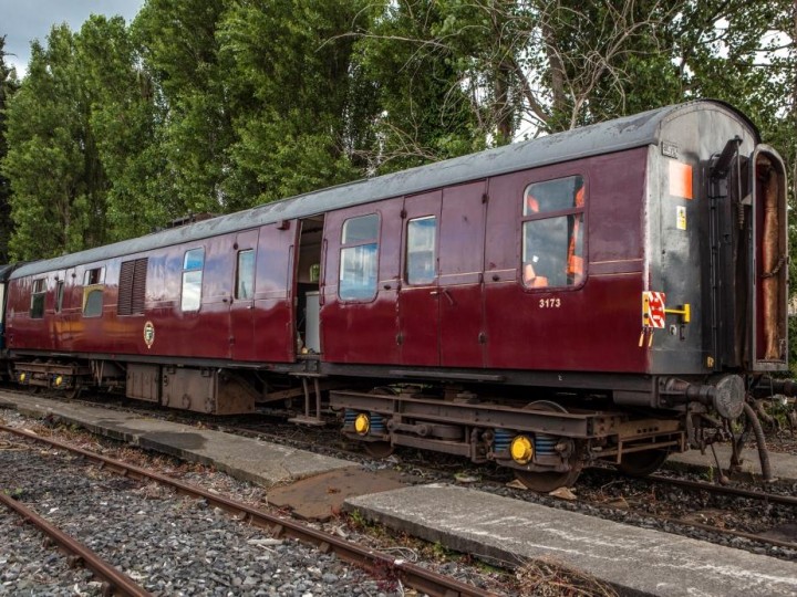 3/7/2016: 3173, gleaming at Inchicore. (S.Comiskey)