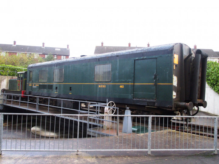 26/11/2022: 462 on the turntable at Whitehead.