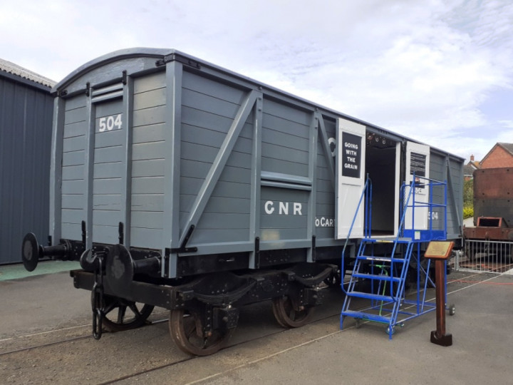 25/9/2021: On the day of its public launch at Whitehead, the van is posed for display beside the turntable.