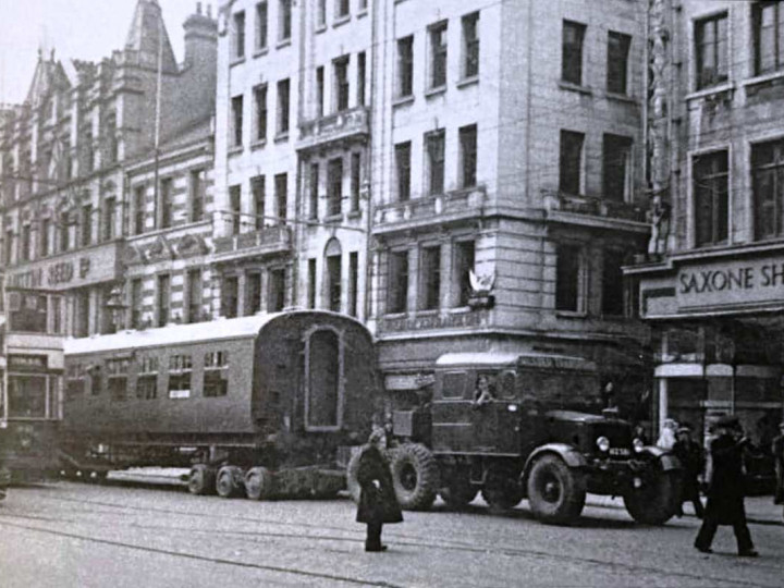 5/3/1950: The newly-built 87 being transported through the streets of Belfast to York Road from the (non rail connected) UTA workshops at Dunmurry.