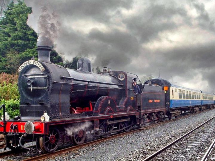 1/4/2023: At Dundalk, readying for the run to Dublin, No.131's first visit in steam south of the border since 1963. (A. Dargan)