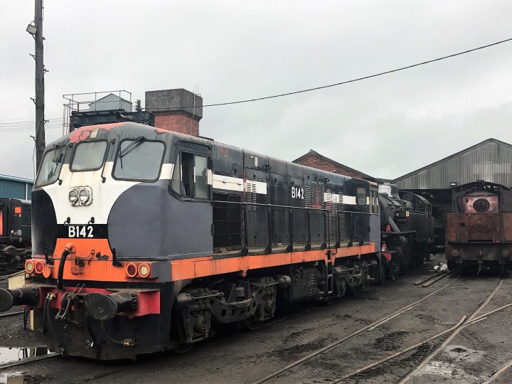 11/3/2017: B142 Shunting at Whitehead.