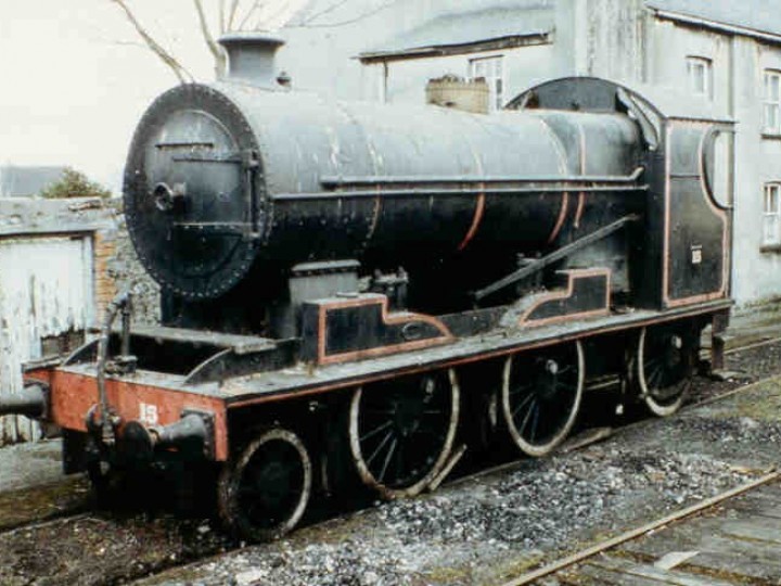 No.461 looking rather sorry for herself, as she arrived at Mullingar. (B. Pickup)