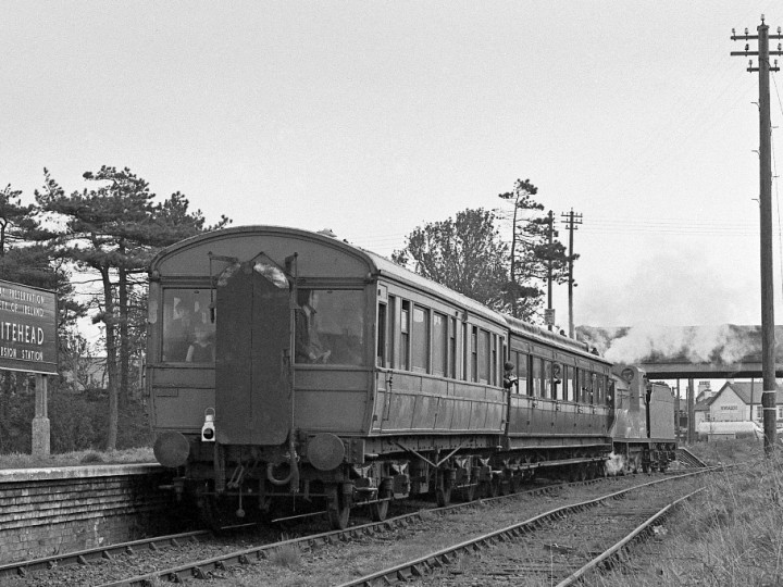 No.171 'Slieve Gullion' propels the returning King Fergus tour train (50 and 861) into Whitehead, 28/4/1973. (C.P.Friel)
